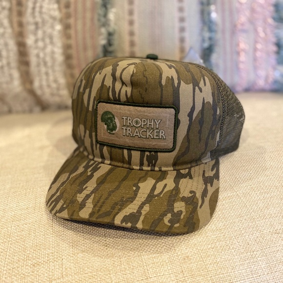 Bass Pro Shops Other - Trophy Tracker Camo SnapBack Hat